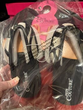Black Pedicure Sandals
